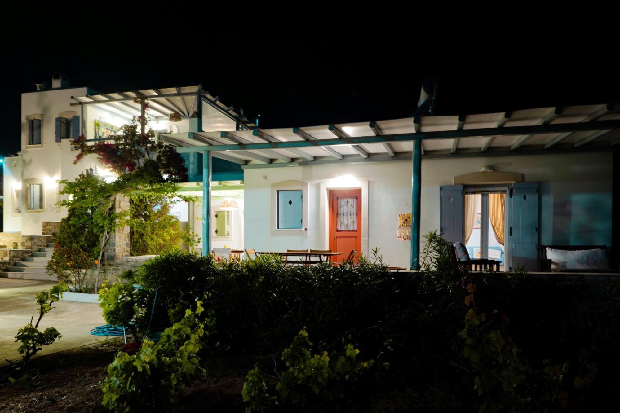 Callisto Houses Márpissa Екстериор снимка